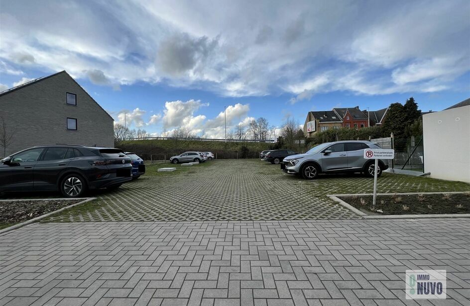 Parking/Garagebox te koop in Denderleeuw