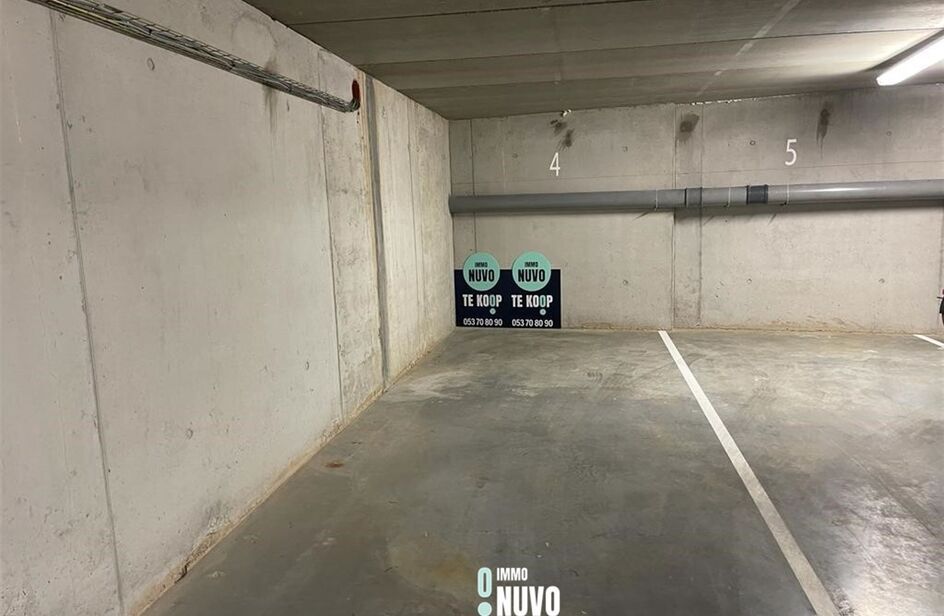 Parking intérieur à vendre à Aalst